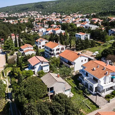 Valencic Apartmán *