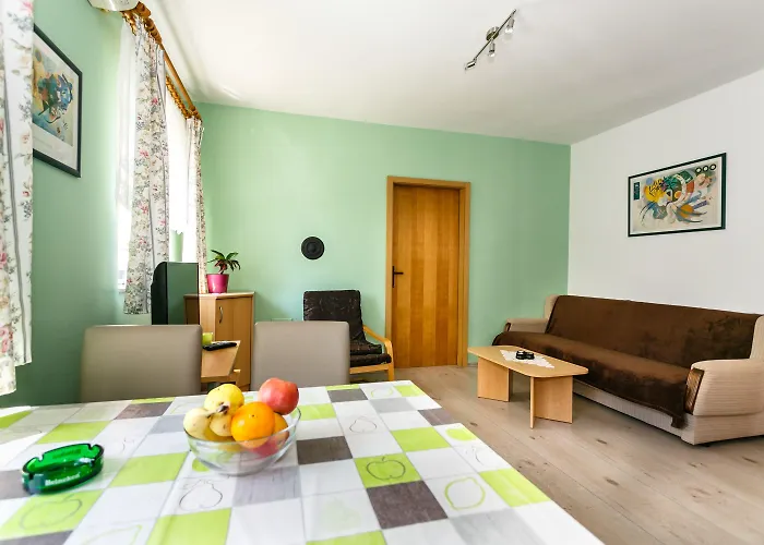 アパート Valencic プナト